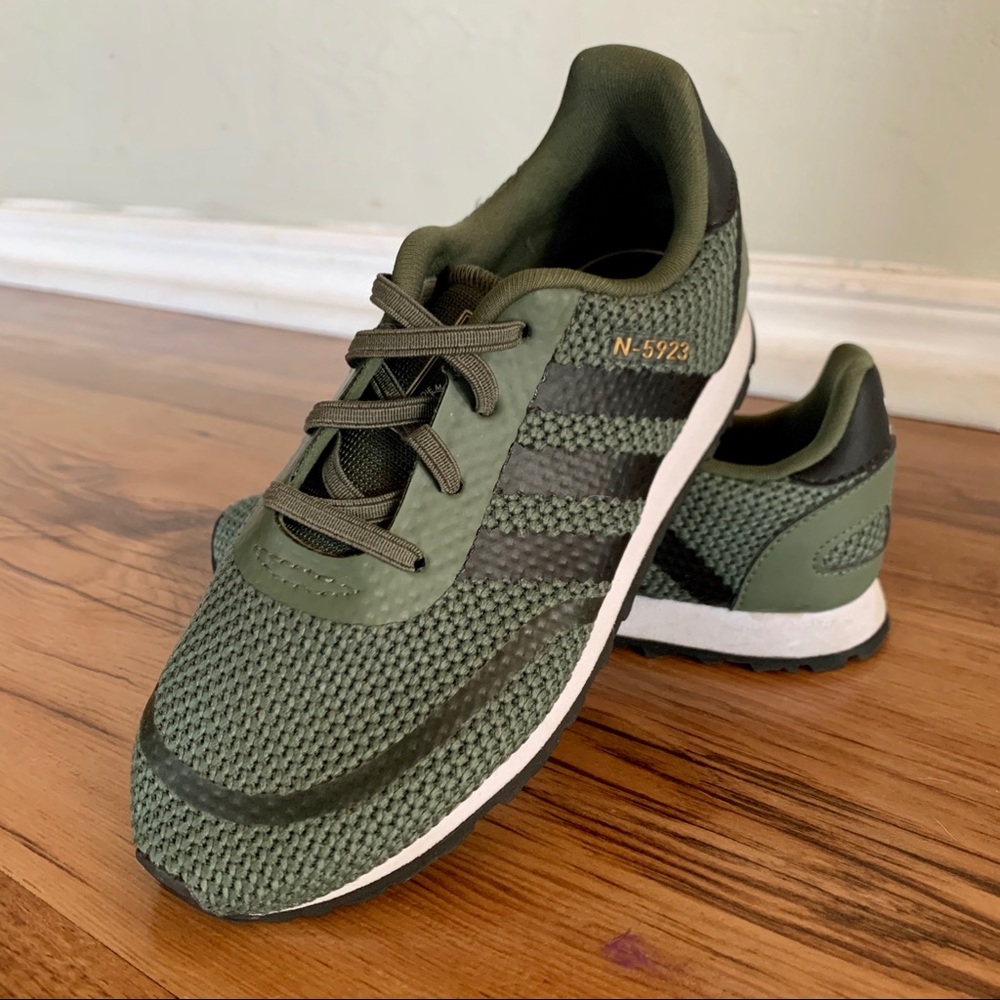 Olive green and black Adidas N-5923 *Brand new*